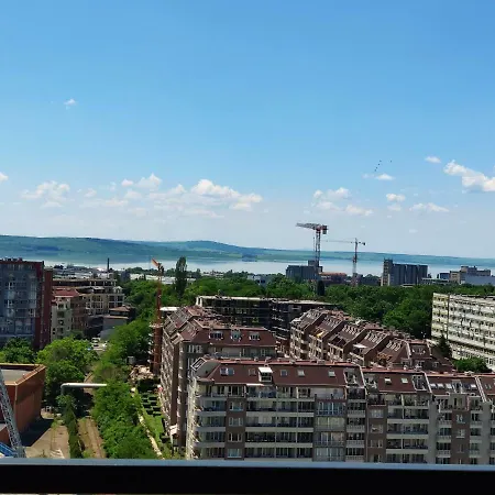 Apartment Delux Cote Dagur *